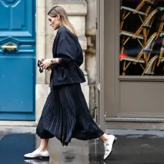 Spódnice: Stylizuj jak ekspertka! Poradnik na każdą figurę i okazję