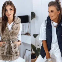 Dwie kobiety prezentują stylowe stylizacje z kamizelką pikowaną. Jedna w beżowej, futrzanej, druga w granatowej, pikowanej.
