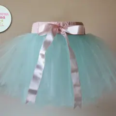 Uszyj spódnicę tiulową krok po kroku: prosty poradnik DIY!