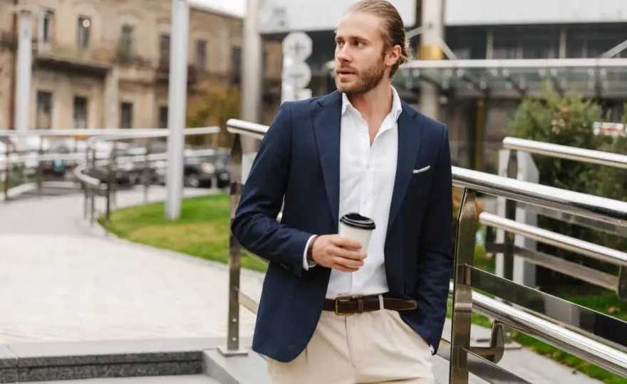 Męski smart casual - Przewodnik po stylu i błędach