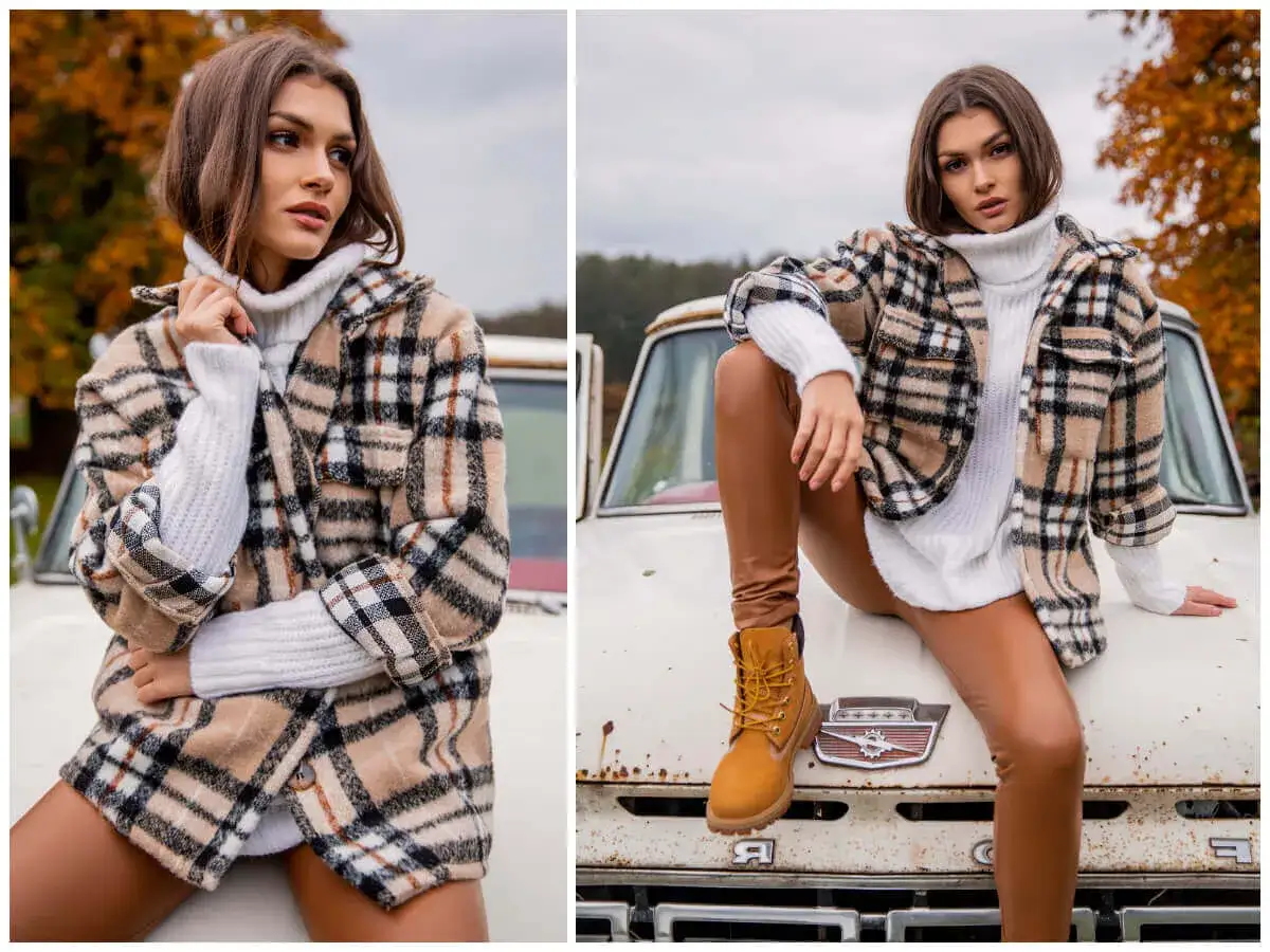 Modna kobieta w kratowanej kurtce i białym golfie prezentuje jesienne stylizacje z golfem.